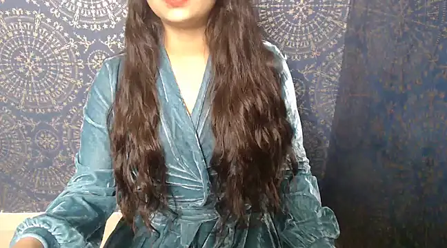 Snapshot of megancatluna chatting on February 23, 2025, 6:49 am megancatluna online show from February 23, 2025, 6:49 am