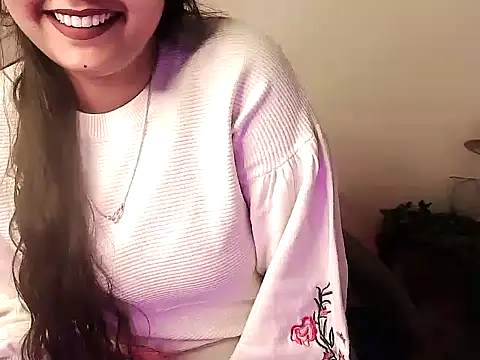 Snapshot of megancatluna chatting on December 1, 2025, 5:52 am megancatluna online show from December 1, 2025, 5:52 am