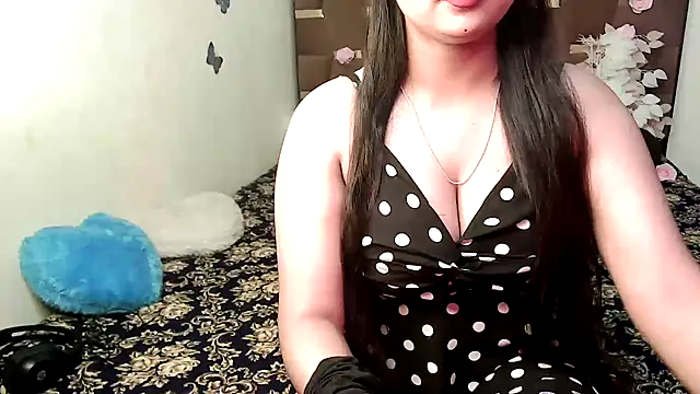 Snapshot of megancatluna chatting on October 30, 2025, 5:39 am megancatluna online show from October 30, 2025, 5:39 am