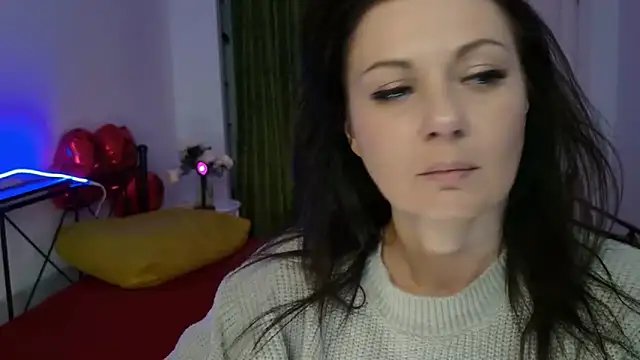 Snapshot of RaileReed chatting on April 11, 2026, 12:42 pm RaileReed online show from April 11, 2026, 12:42 pm