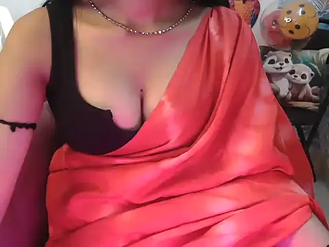 jenifermedow online show from October 14, 2025, 7:42 am