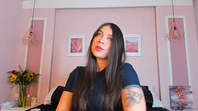 Snapshot of Annie_rhoades chatting on September 11, 2025, 1:00 pm Annie rhoades online show from September 11, 2025, 1:00 pm