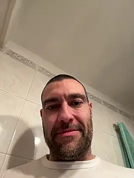 Snapshot of Jackcazzone_82 chatting on February 17, 2025, 10:05 pm Jackcazzone 82 online show from February 17, 2025, 10:05 pm