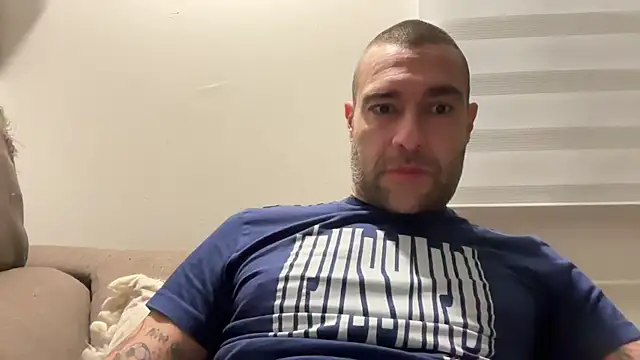 Snapshot of Jackcazzone_82 chatting on March 2, 2025, 8:57 pm Jackcazzone 82 online show from March 2, 2025, 8:57 pm