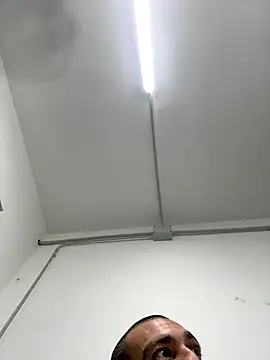 Snapshot of Jackcazzone_82 chatting on October 11, 2025, 9:05 pm Jackcazzone 82 online show from October 11, 2025, 9:05 pm