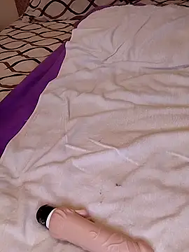 Snapshot of ChloeBab chatting on November 25, 2025, 6:14 am ChloeBab online show from November 25, 2025, 6:14 am