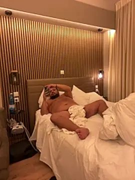 morfeoX online show from February 15, 2026, 7:02 pm