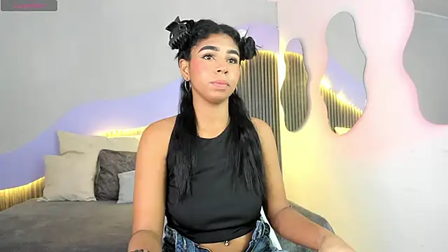 Lana Starlett online show from October 8, 2025, 4:03 am