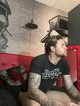 Snapshot of arnold_bekam chatting on February 14, 2025, 10:25 pm arnold bekam online show from February 14, 2025, 10:25 pm