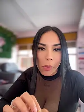 Naatalia online show from May 23, 2026, 4:50 pm