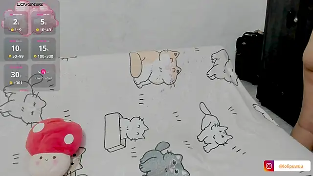 Naoko 7w7 online show from February 19, 2026, 1:02 am