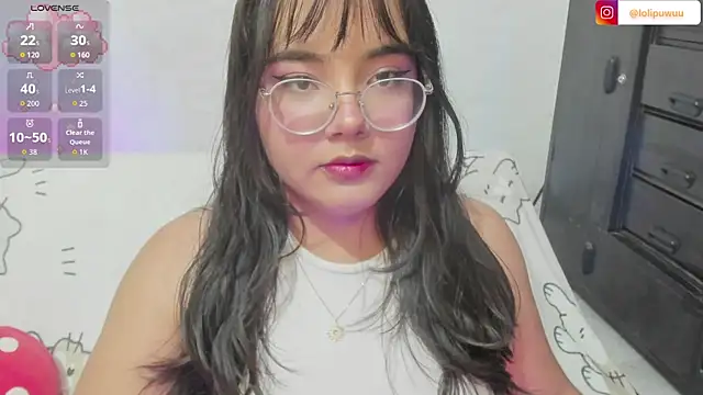 Naoko 7w7 online show from April 29, 2026, 1:43 am