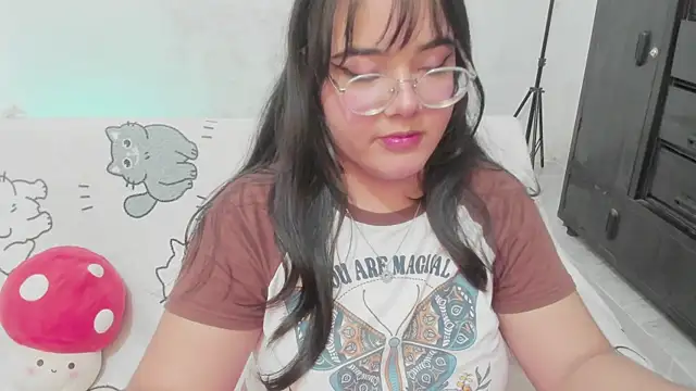 Snapshot of Naoko_7w7 chatting on July 12, 2026, 2:51 pm Naoko 7w7 online show from July 12, 2026, 2:51 pm