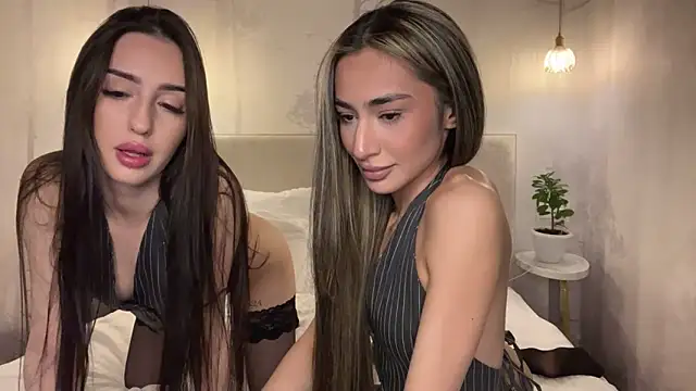 Snapshot of alissadreams chatting on March 13, 2026, 4:56 pm alissadreams online show from March 13, 2026, 4:56 pm