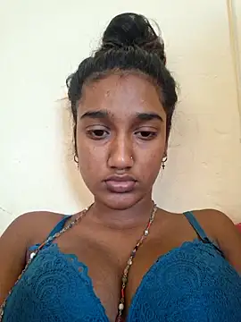 Snapshot of indianpink_lips chatting on September 11, 2025, 8:47 am indianpink lips online show from September 11, 2025, 8:47 am