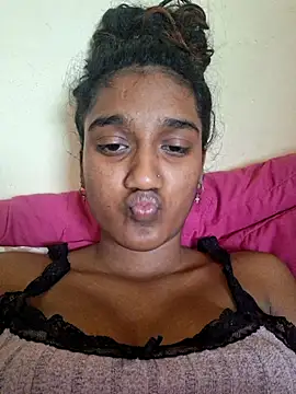 Snapshot of indianpink_lips chatting on September 28, 2025, 2:46 pm indianpink lips online show from September 28, 2025, 2:46 pm