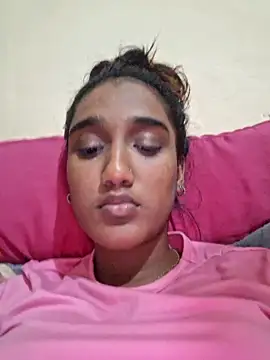 Snapshot of indianpink_lips chatting on October 12, 2025, 6:20 pm indianpink lips online show from October 12, 2025, 6:20 pm