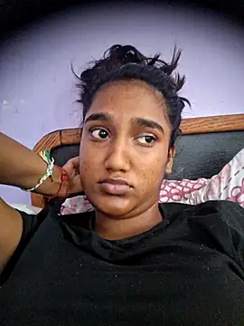 indianpink lips online show from May 5, 2026, 11:46 am