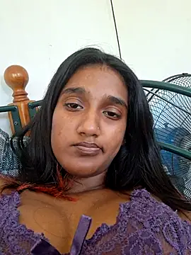 Snapshot of indianpink_lips chatting on March 21, 2025, 10:28 am indianpink lips online show from March 21, 2025, 10:28 am