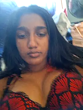 Snapshot of indianpink_lips chatting on March 23, 2025, 5:32 am indianpink lips online show from March 23, 2025, 5:32 am