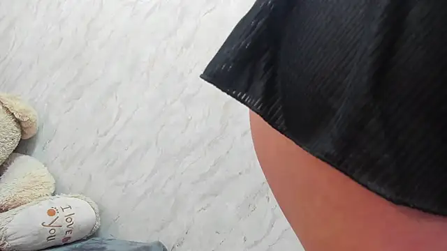 Snapshot of Lianngrace chatting on December 4, 2025, 2:38 pm Lianngrace online show from December 4, 2025, 2:38 pm