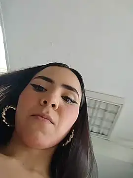 Snapshot of Natty_roberts_ chatting on July 29, 2026, 7:46 pm Natty roberts online show from July 29, 2026, 7:46 pm