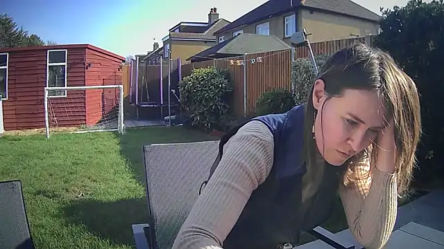 eatmypie69 online show from March 3, 2026, 11:06 am