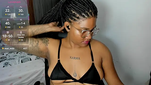 ZahraRose online show from April 24, 2026, 12:45 am