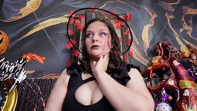 Snapshot of AmandaKovich chatting on October 30, 2025, 7:44 pm AmandaKovich online show from October 30, 2025, 7:44 pm