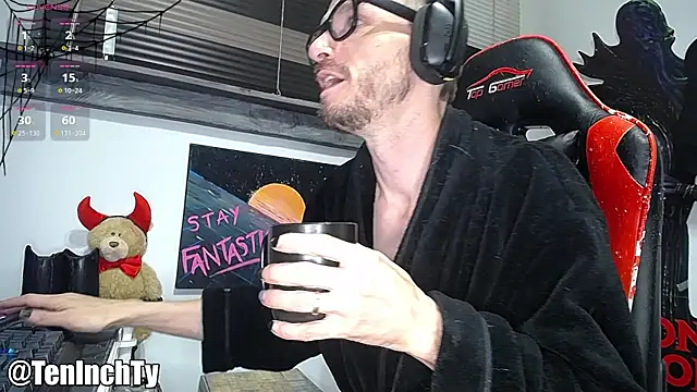 Snapshot of teninchty chatting on October 26, 2025, 4:51 pm teninchty online show from October 26, 2025, 4:51 pm