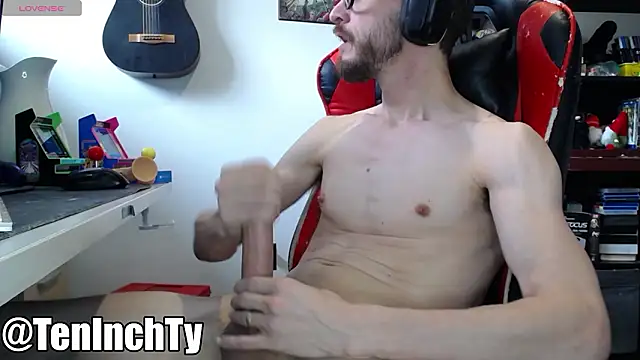 teninchty online show from March 3, 2026, 7:32 pm