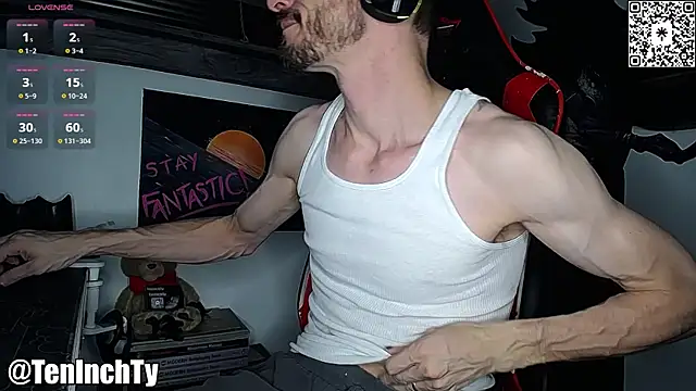 Snapshot of teninchty chatting on November 4, 2025, 5:11 am teninchty online show from November 4, 2025, 5:11 am