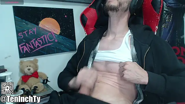 Snapshot of teninchty chatting on November 21, 2025, 5:12 pm teninchty online show from November 21, 2025, 5:12 pm