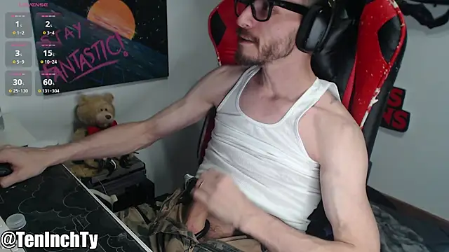 Snapshot of teninchty chatting on December 3, 2025, 4:35 am teninchty online show from December 3, 2025, 4:35 am