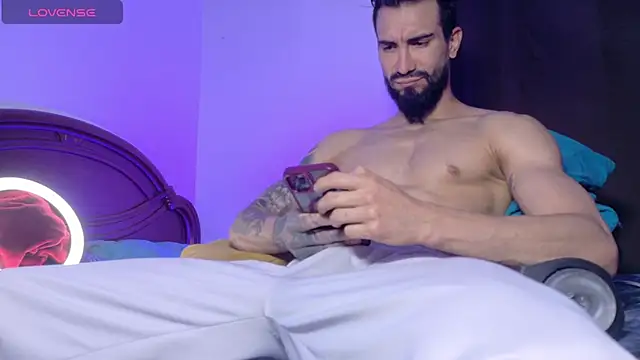 Snapshot of K_cique chatting on March 10, 2026, 1:42 am K cique online show from March 10, 2026, 1:42 am