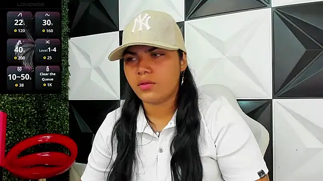 Snapshot of melany_rouse18 chatting on February 12, 2026, 1:38 am melany rouse18 online show from February 12, 2026, 1:38 am