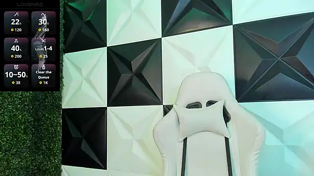 Snapshot of melany_rouse18 chatting on March 6, 2026, 2:06 am melany rouse18 online show from March 6, 2026, 2:06 am