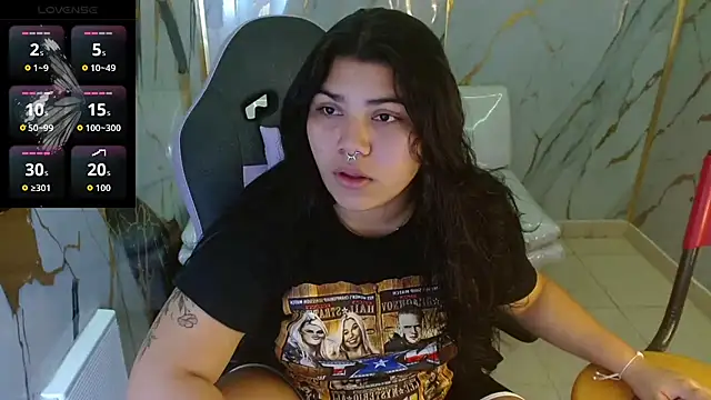Snapshot of melany_rouse18 chatting on April 29, 2026, 1:10 am melany rouse18 online show from April 29, 2026, 1:10 am