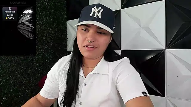 Snapshot of melany_rouse18 chatting on March 8, 2026, 2:48 am melany rouse18 online show from March 8, 2026, 2:48 am