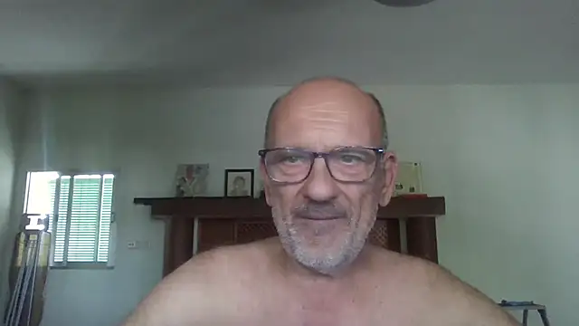 Snapshot of llopaco chatting on July 22, 2026, 1:02 pm llopaco online show from July 22, 2026, 1:02 pm