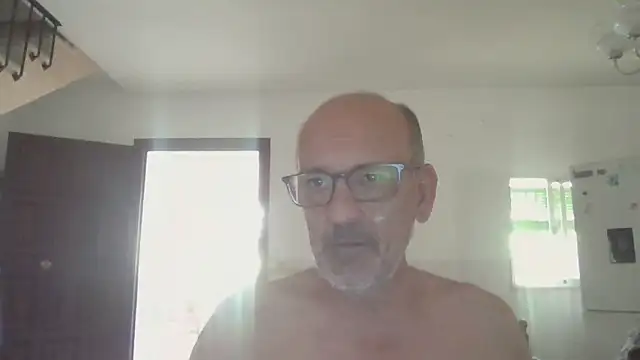 Snapshot of llopaco chatting on June 21, 2026, 10:10 am llopaco online show from June 21, 2026, 10:10 am