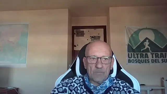 Snapshot of llopaco chatting on November 22, 2025, 12:37 pm llopaco online show from November 22, 2025, 12:37 pm