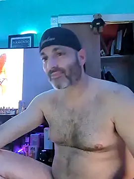 Snapshot of Novabear6996 chatting on March 31, 2026, 4:14 am Novabear6996 online show from March 31, 2026, 4:14 am