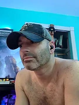 Snapshot of Novabear6996 chatting on May 4, 2026, 4:10 pm Novabear6996 online show from May 4, 2026, 4:10 pm