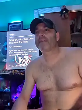 Snapshot of Novabear6996 chatting on April 18, 2026, 7:22 am Novabear6996 online show from April 18, 2026, 7:22 am