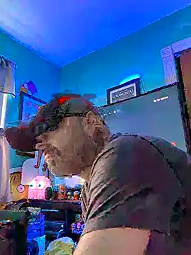 Novabear6996 online show from February 23, 2026, 8:20 pm