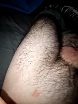 Snapshot of Lezoz_ chatting on October 21, 2025, 8:19 pm Lezoz online show from October 21, 2025, 8:19 pm