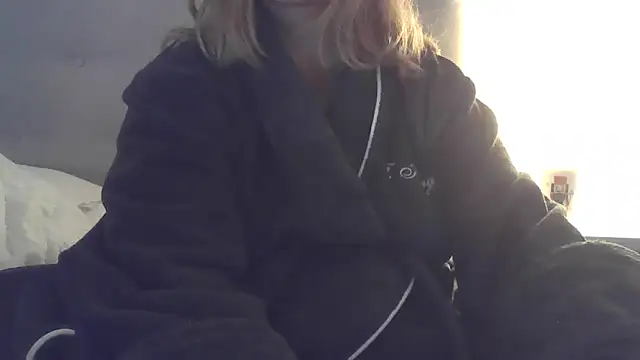 sizha6 online show from September 25, 2025, 8:53 am