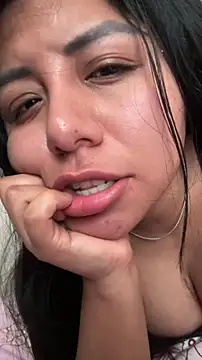 Karla Stein2025 online show from October 15, 2025, 12:24 pm