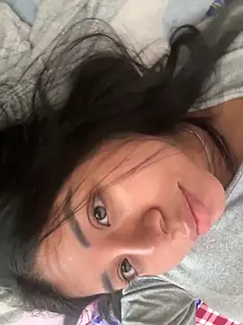 Karla Stein2025 online show from November 18, 2025, 2:20 pm